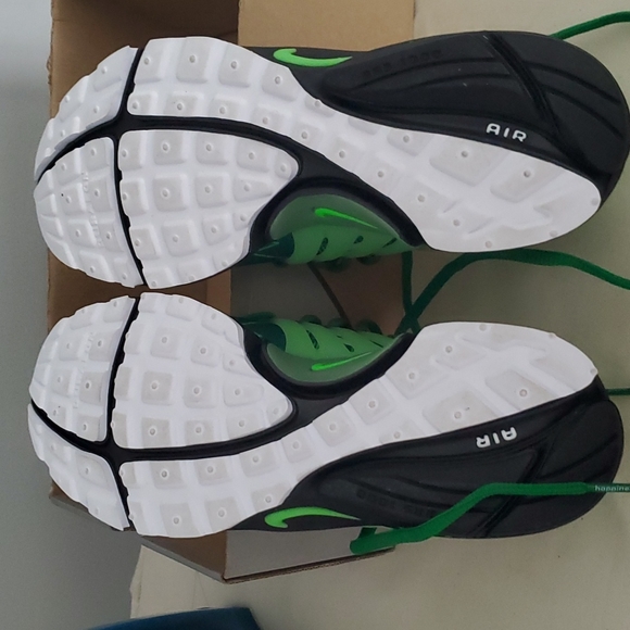 Nike Air Presto  Small - Picture 3 of 5